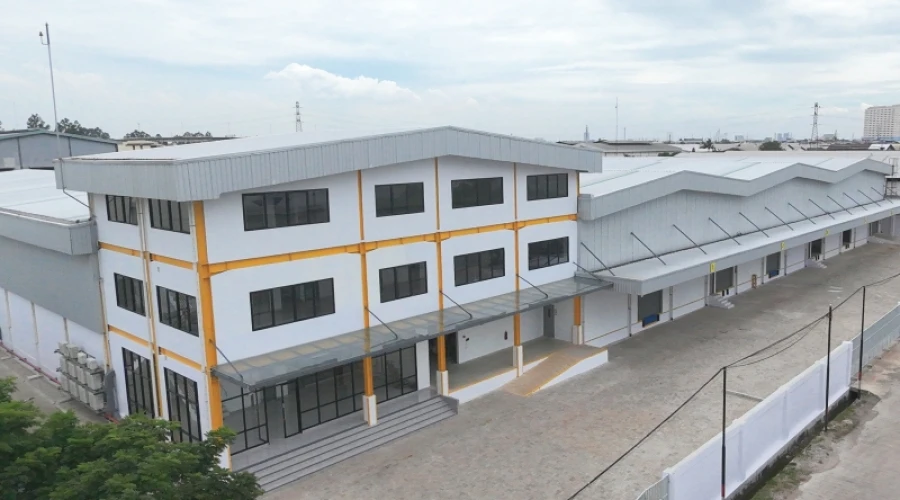 Warehouse NCH PLUIT WAREHOUSE ~blog/2025/5/15/web nch 01